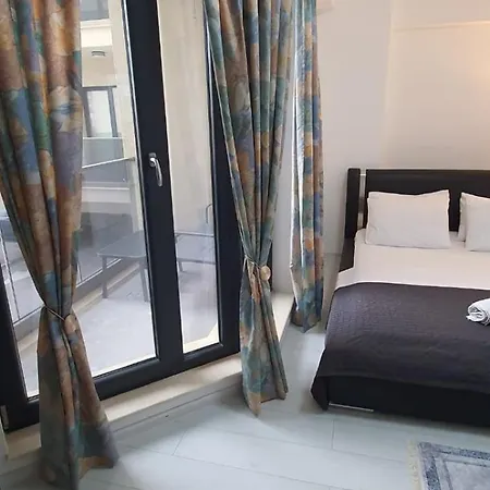 Solid Lake Boutique 11 Apartment