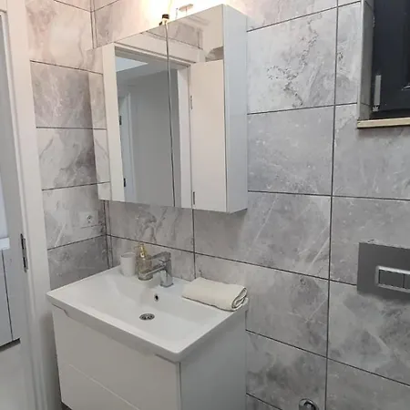 Solid Lake Boutique 11 Apartment *