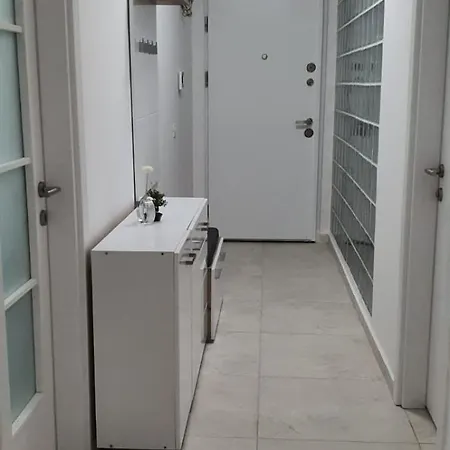 Appartamento Solid Lake Boutique 11 Mamaia