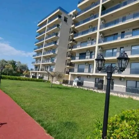 Solid Lake Boutique 11 Appartamento Mamaia