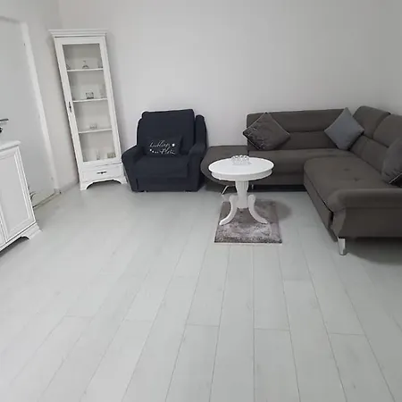 Appartamento Solid Lake Boutique 11 *